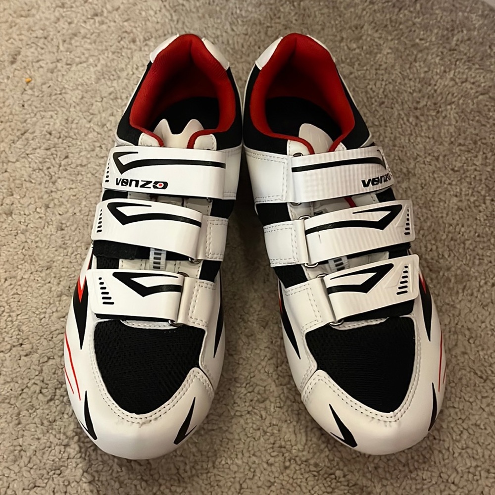 Venzo clip-in bike shoes from Amazon